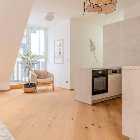 Neustift Deluxe Apartment เวียนนา ภายนอก รูปภาพ