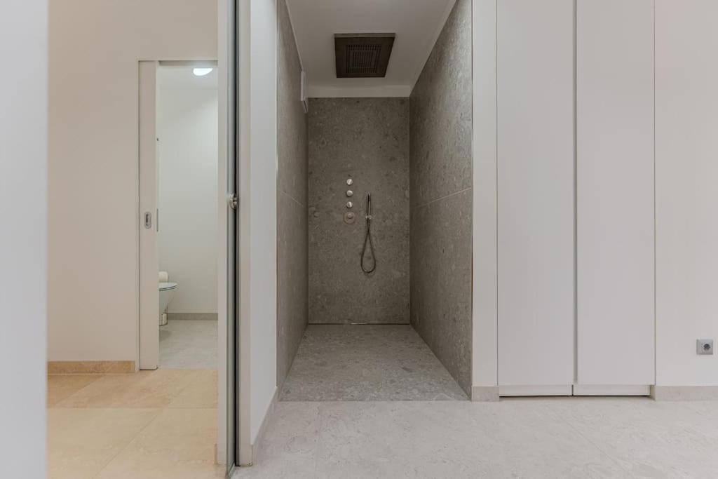 Neustift Deluxe Apartment เวียนนา ภายนอก รูปภาพ