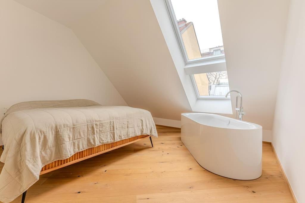 Neustift Deluxe Apartment เวียนนา ภายนอก รูปภาพ