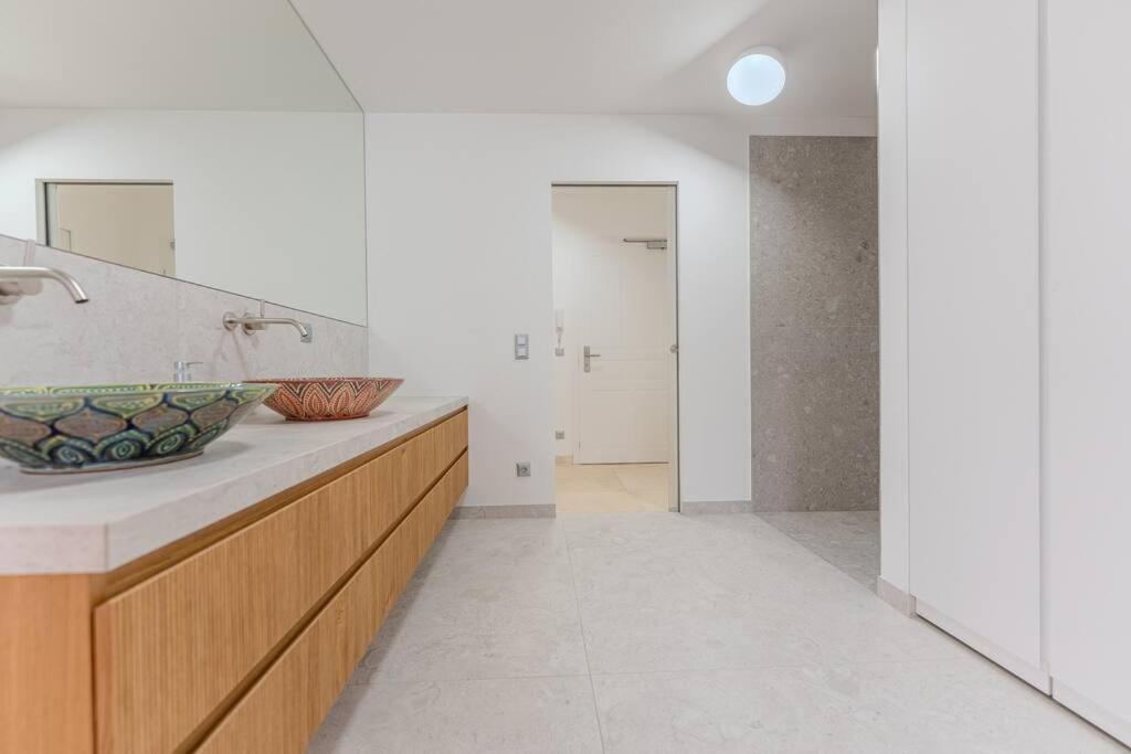 Neustift Deluxe Apartment เวียนนา ภายนอก รูปภาพ