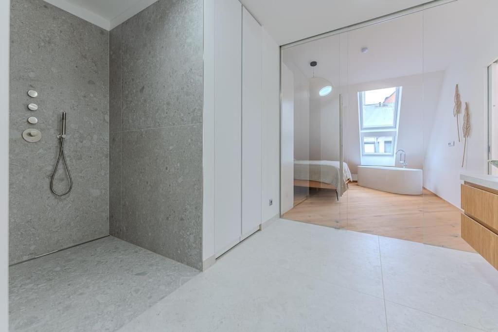 Neustift Deluxe Apartment เวียนนา ภายนอก รูปภาพ